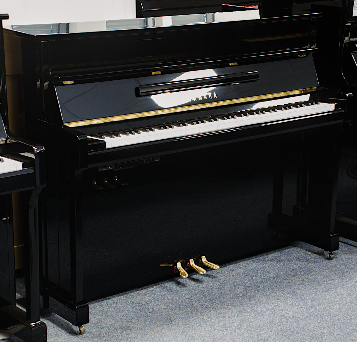 Yamaha Silent-Klavier B2 TC3, schwarz Hochglanz, Mietrückläufer