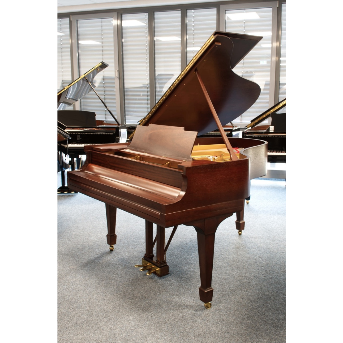 Steinway & Sons Flügel, M-170, Mahagoni, vorne