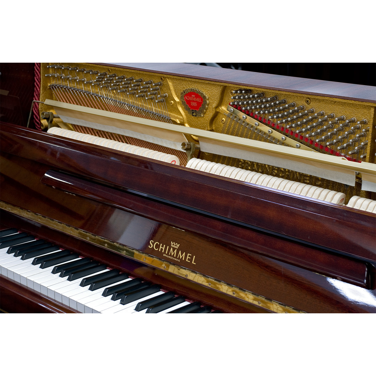 Schimmel Klavier