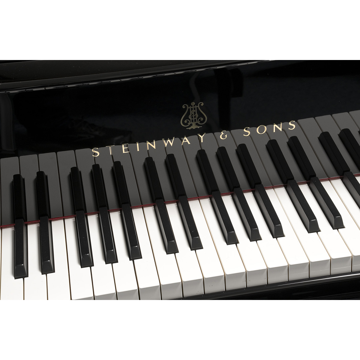 Steinway & Sons, Modell S-155 gebraucht kaufen Pianelli, Ansicht: Klaviatur