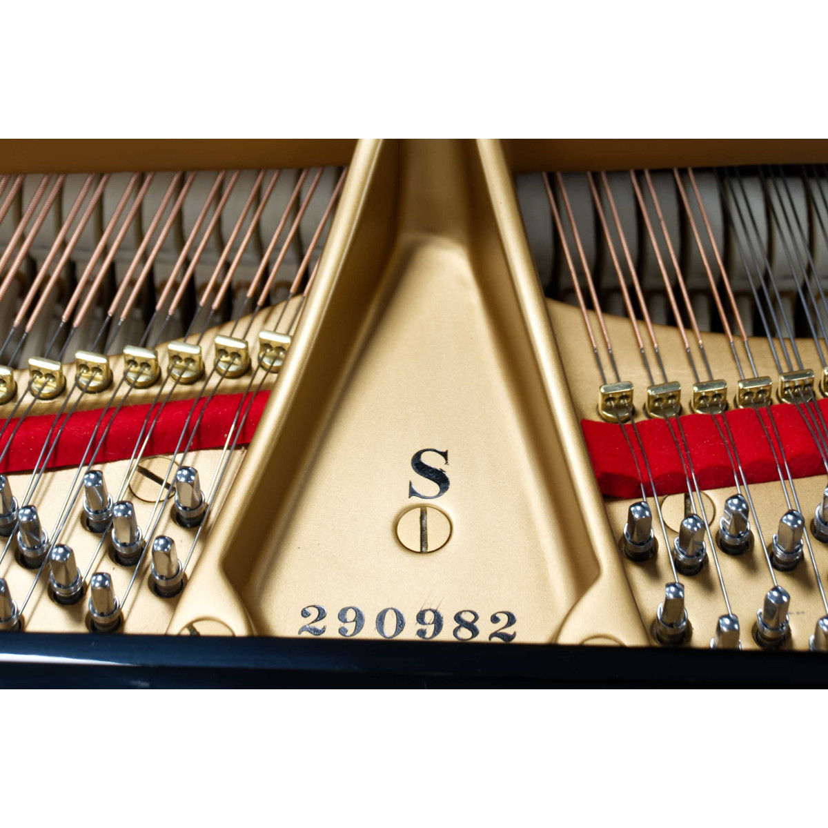 Steinway & Sons, Modell S-155 gebraucht kaufen Pianelli, Ansicht: Seriennummer