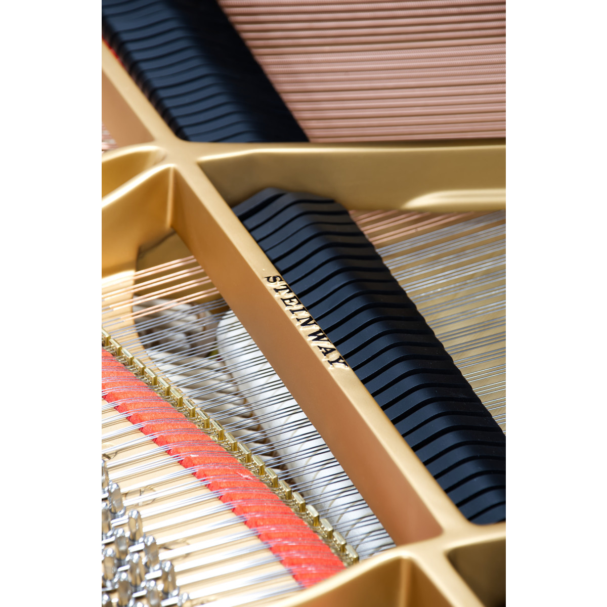 Pianelli Steinway & Sons Flügel, S-155, Palisander, gebraucht, Bj. 1945, Ansicht: Hammerköpfe, Details Innen