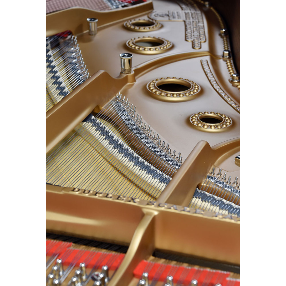 Steinway & Sons Modell A-188  Gussplatte mitte
