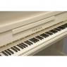 Yamaha Klavier weiss