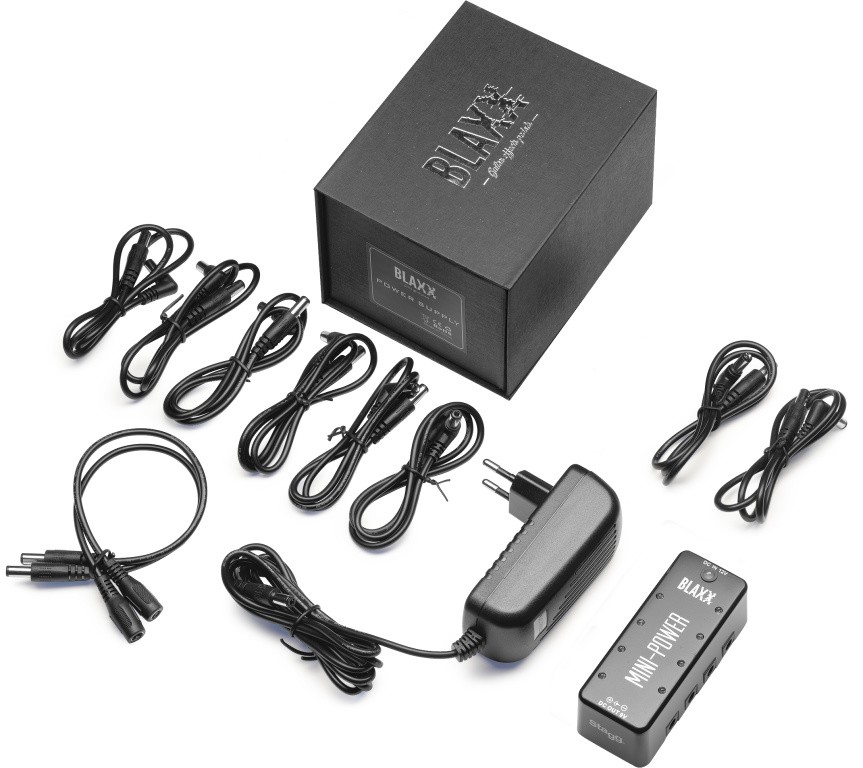 POWER SUPPLY X8 PEDAL 9V 300MA Musikinstrumente und Musikzubehör