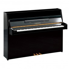 Yamaha B1 Klavier zur Miete, Ansicht: schräg frontal