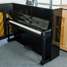 Steinberg Klavier P121, schwarz Hochglanz mit Chrom, Mietrückläufer