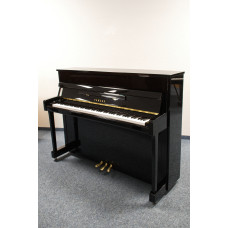 Yamaha Klavier B2, schwarz Hochglanz, gebraucht