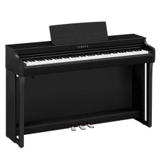 Yamaha CLP 825 E-Piano, Ansicht: schräg frontal