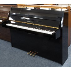 Yamaha C108 Klavier, Vorg. vom B1, schwarz Hochglanz, gebraucht