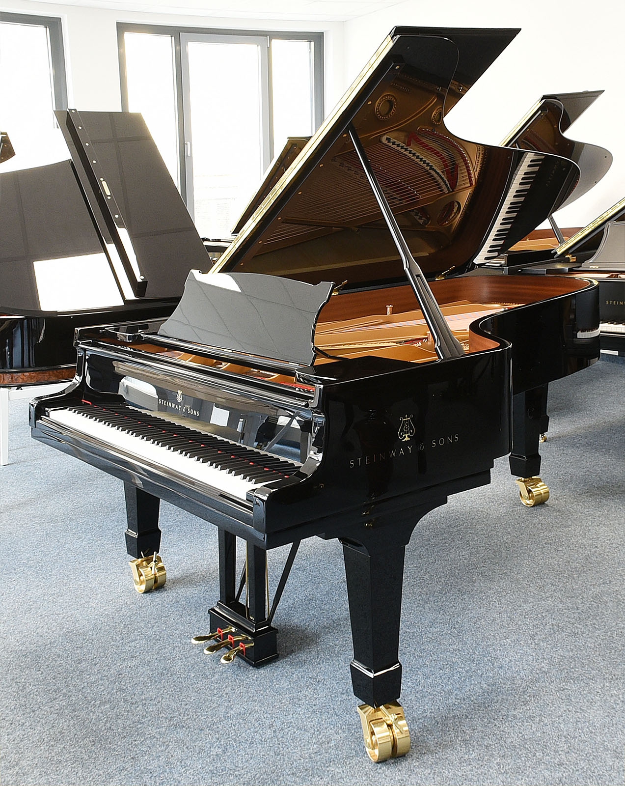 Steinway Sons Flügel, Modell C-227, 88 Tasten, gebraucht - alles neu